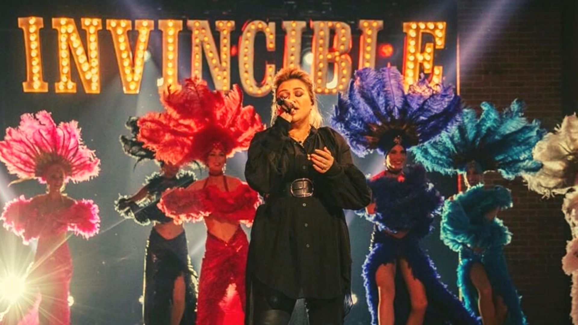 Kelly Clarkson fará residência de shows em Las Vegas em 2020