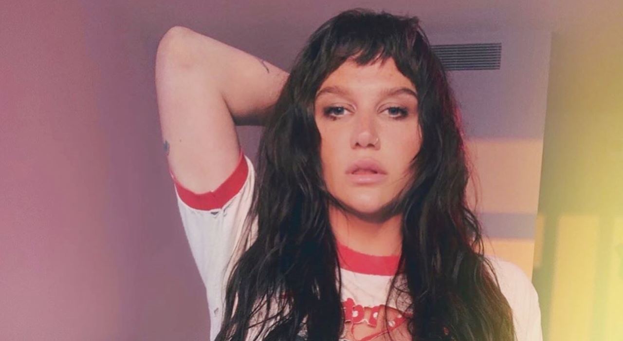 Kesha lançará álbum inédito ainda este ano