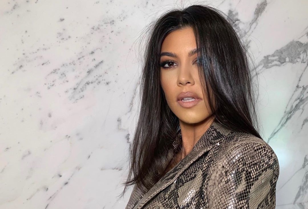 Kourtney Kardashian explica saída do reality da família: “Se tornou um ambiente tóxico”