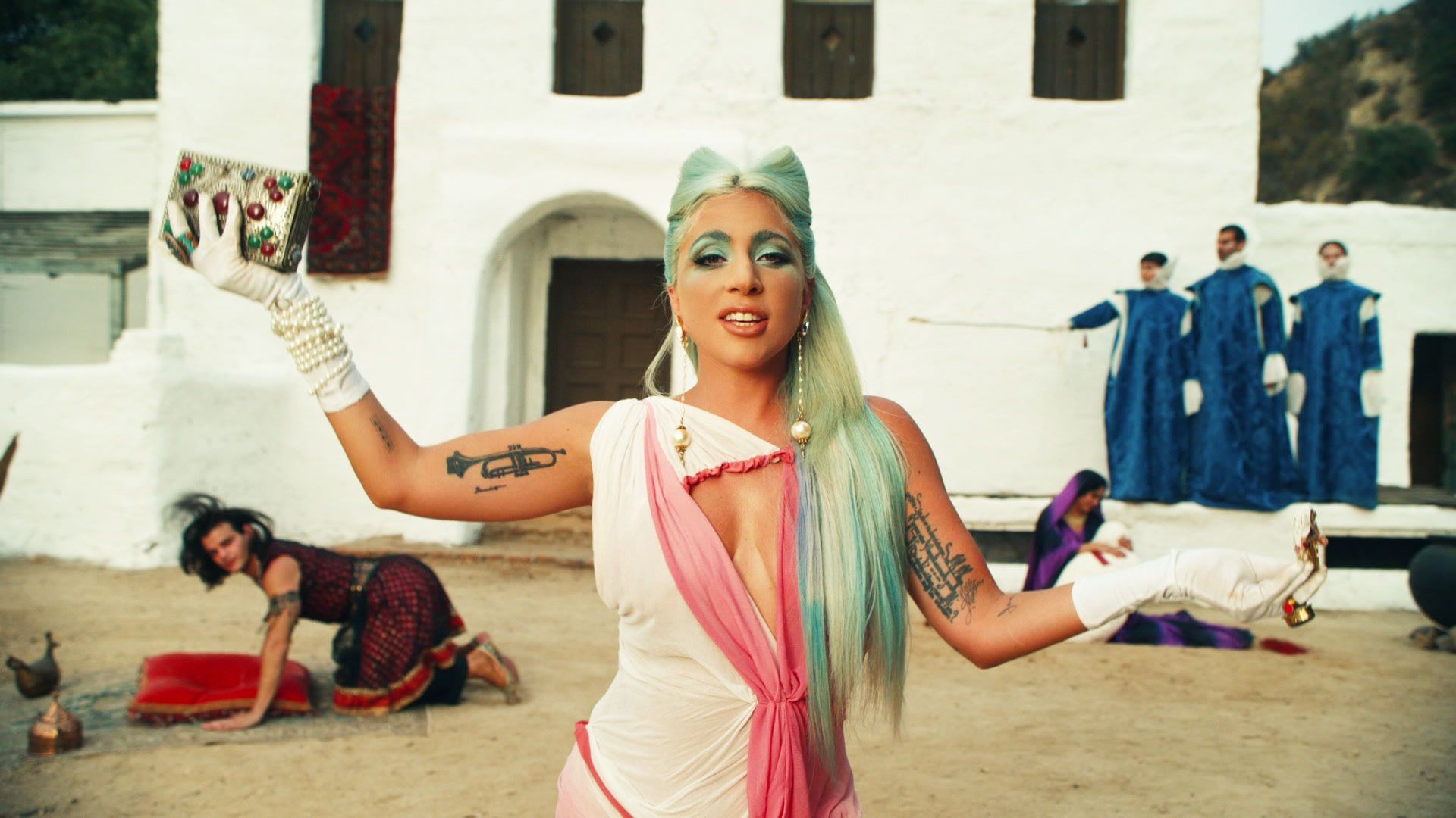 Grammy 2021: Entenda o motivo de Lady Gaga não ter sido indicada em “Álbum do Ano”