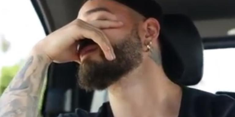 Maluma chora ao ouvir ‘Medellín’, sua parceria com Madonna, na rádio