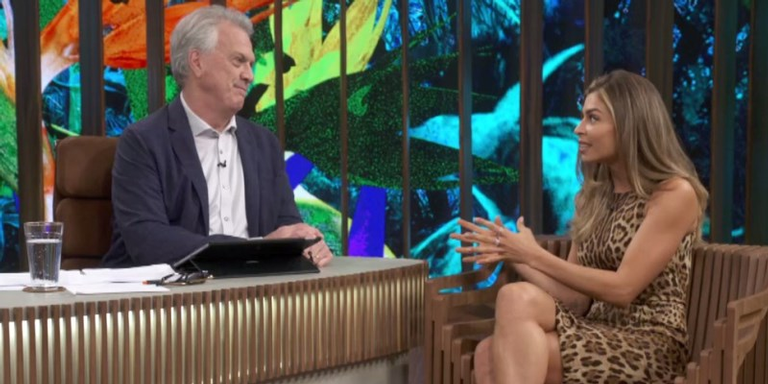 Grazi Massafera emociona Pedro Bial ao agradecer por seu discurso na final do ‘BBB5’