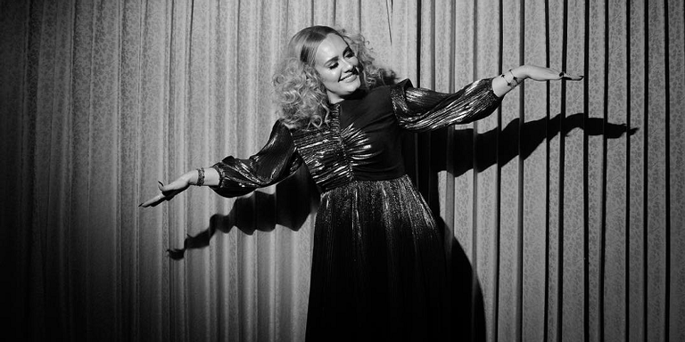 Adele provoca fãs sobre o novo álbum