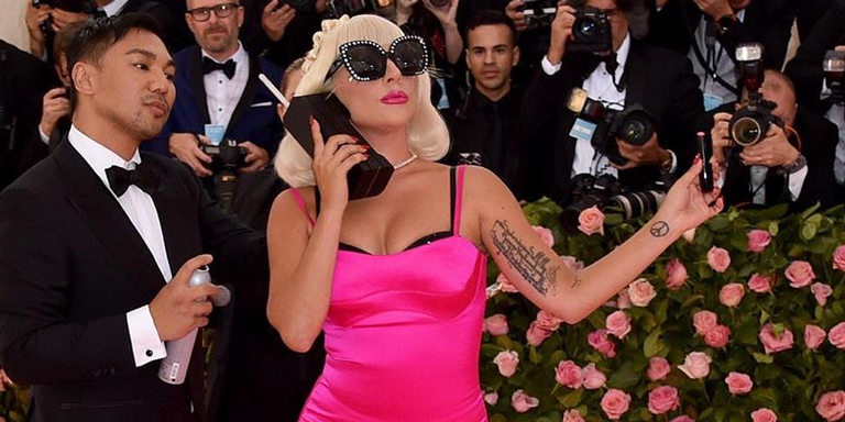 A transformação de 4 looks da Lady Gaga ganhou o Met Gala 2019