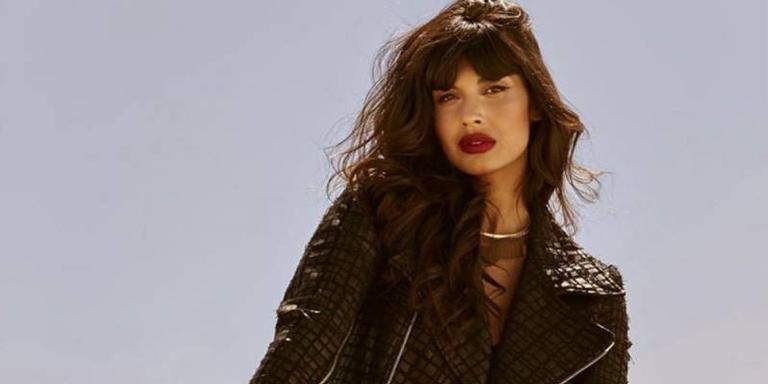 Jameela Jamil revela que já realizou aborto ao comentar sobre decisão conservadora na Georgia