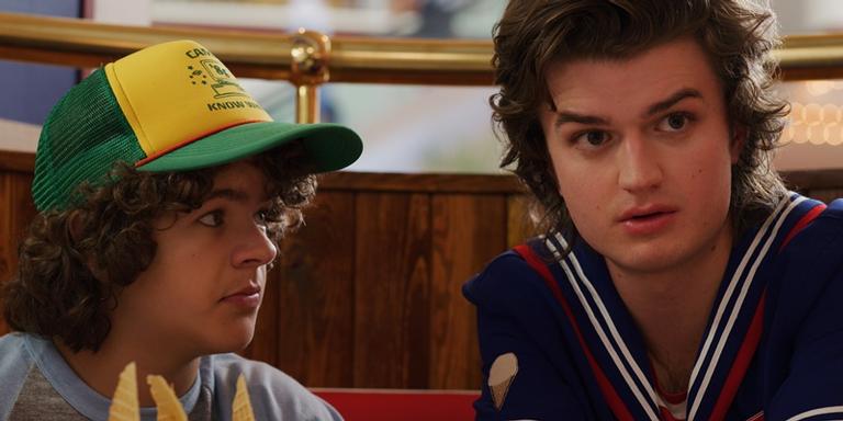 ‘Mais sangrenta’, diz intérprete de Dustin sobre nova temporada de ‘Stranger Things’