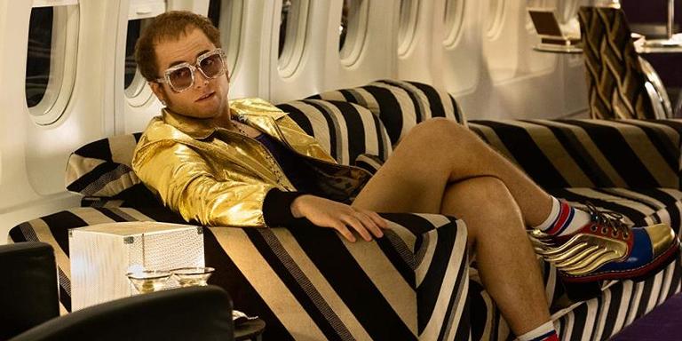 ‘Não queria um filme de drogas e sexo, mas todo mundo sabe que eu tive um monte disso’, diz Elton John sobre ‘Rocketman’