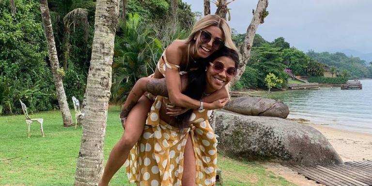 É o amor! Brunna Gonçalves deseja Feliz Dia Dos Namorados para Ludmilla com vídeo fofíssimo