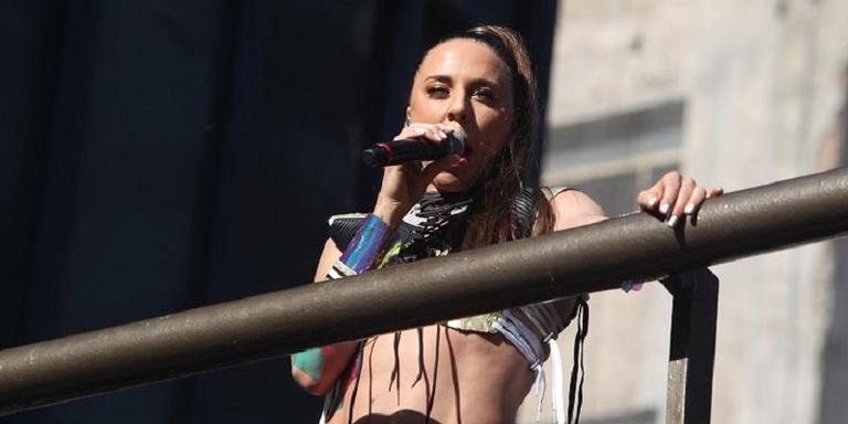 Mel C diz querer voltar ao Brasil com as Spice Girls