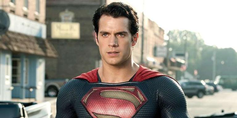 Henry Cavill, ex-Super-Homem, será Sherlock Holmes em novo filme