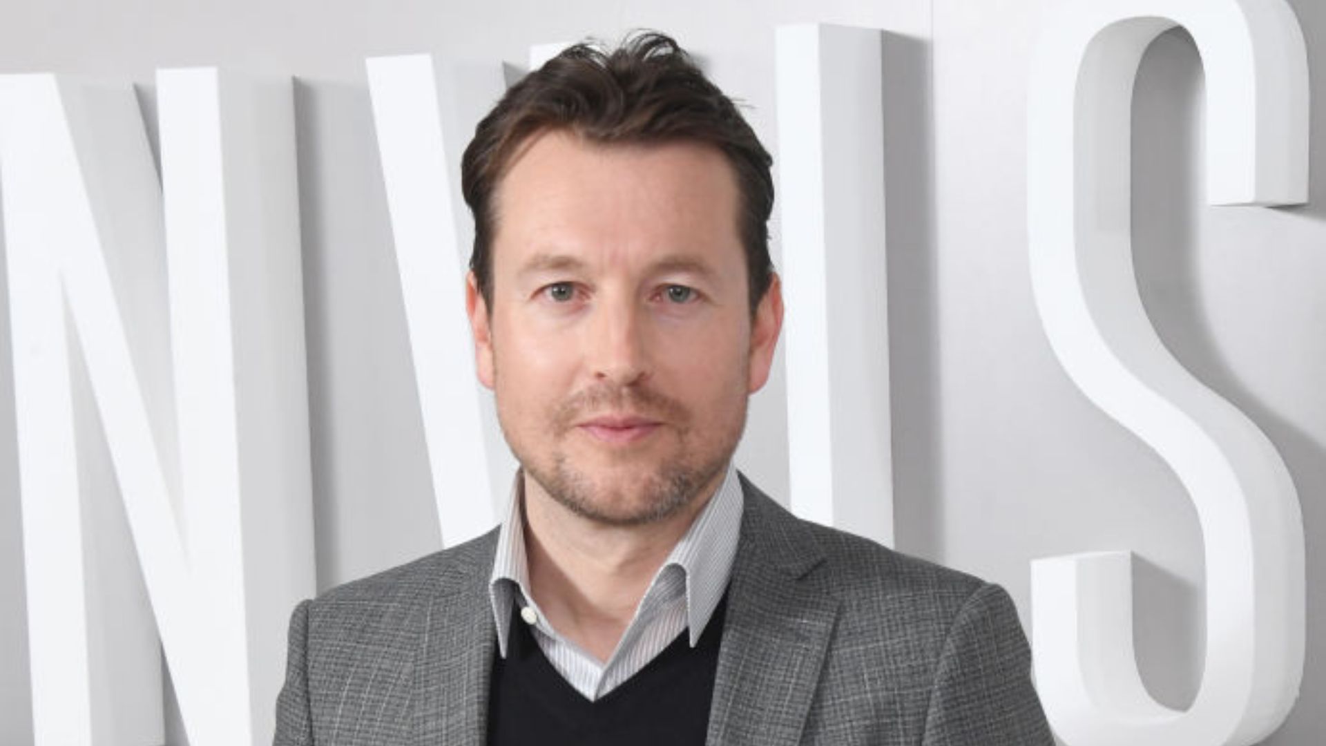 Leigh Whannell, o diretor de “O Homem Invisível”, negocia para comandar novo filme do Besouro Verde