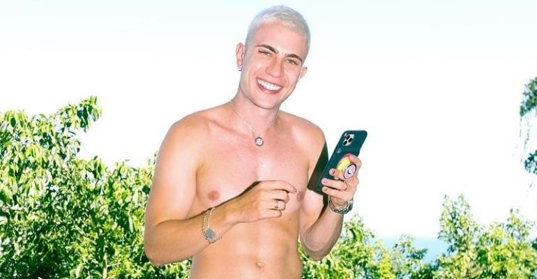 Leo Picon brinca após receber convite para sexo a três de fã: “Novos tempos, novas demandas”