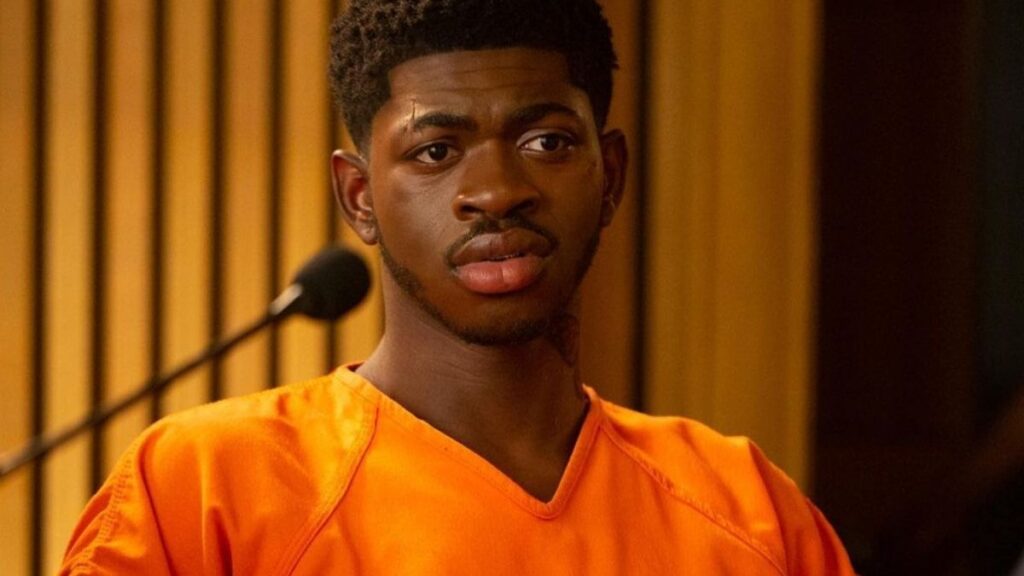 Lil Nas X anuncia nova música co-produzida por Kanye West
