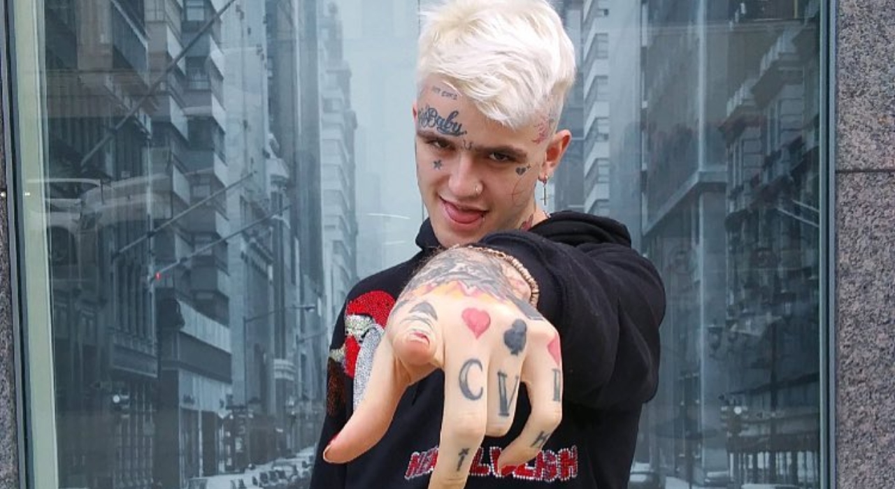 Lil Peep ganha álbum póstumo em semana de seu aniversário; confira