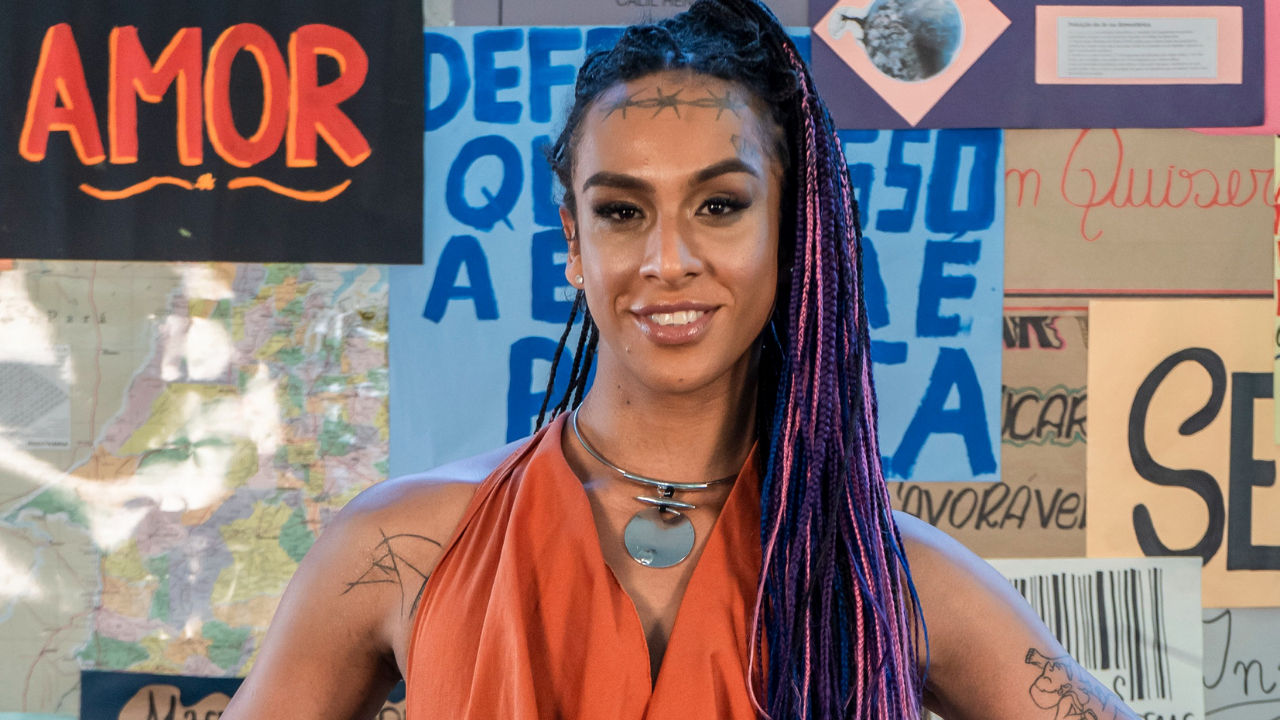 Conheça Linn da Quebrada, cantora, atriz, travesti e participante do “BBB 22”
