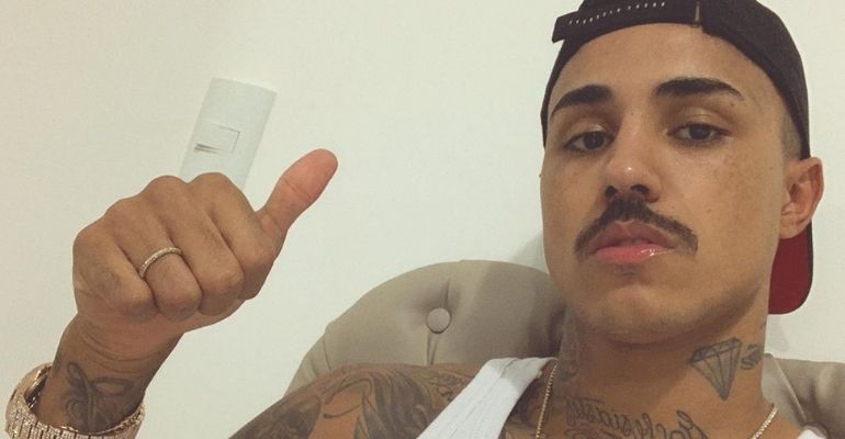 Esposa compartilha foto de Livinho e agradece pela vida do funkeiro: “Passou por um livramento”