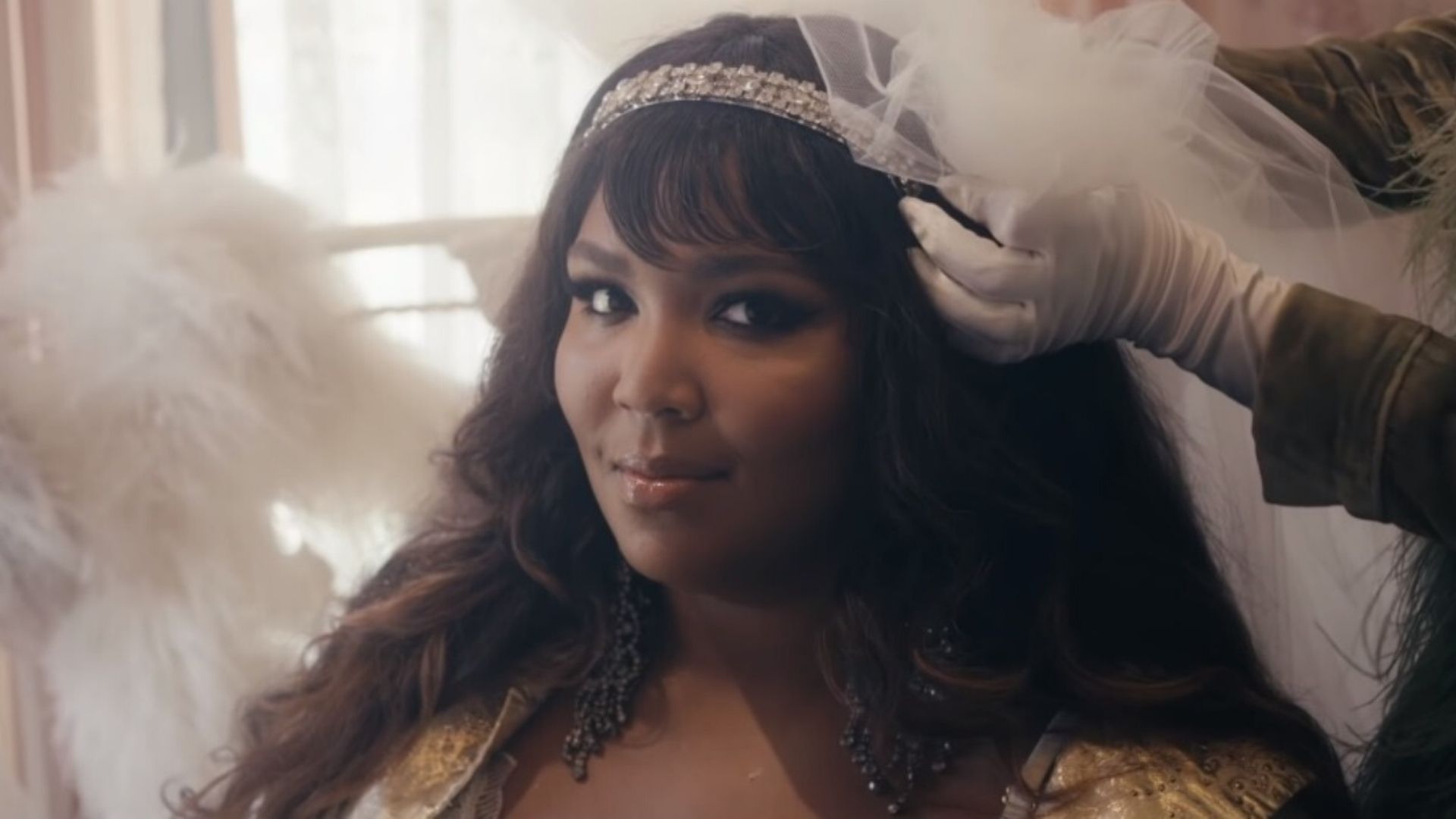 Lizzo fará show privado no Brasil em fevereiro