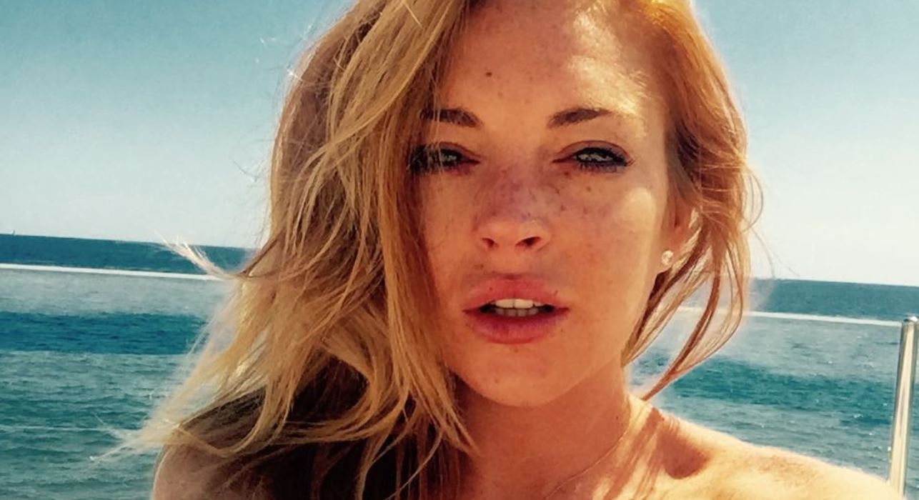 Rádio divulga trecho da primeira música de Lindsay Lohan desde 2005