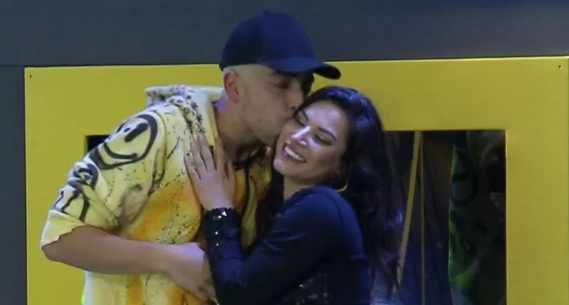 “A Fazenda 12”: Assumidos? Peões comentam beijos de Lucas Maciel e Raissa Barbosa