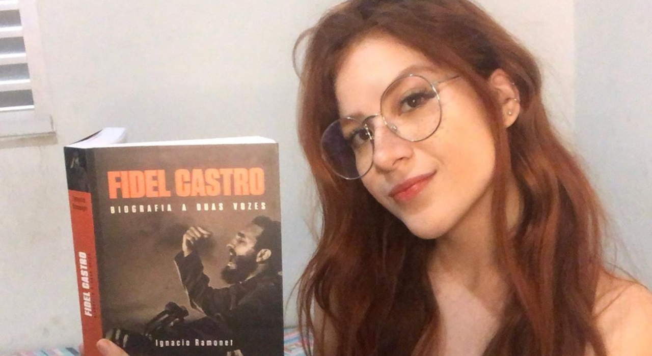 YouTuber é associada com conteúdo pornô e sofre ataques virtuais