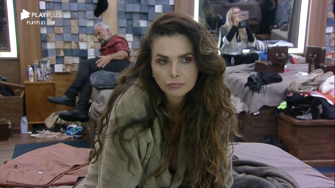 “A Fazenda 12”: Luiza Ambiel acredita que peões não vão votar em Jojo: “Não têm colhão”