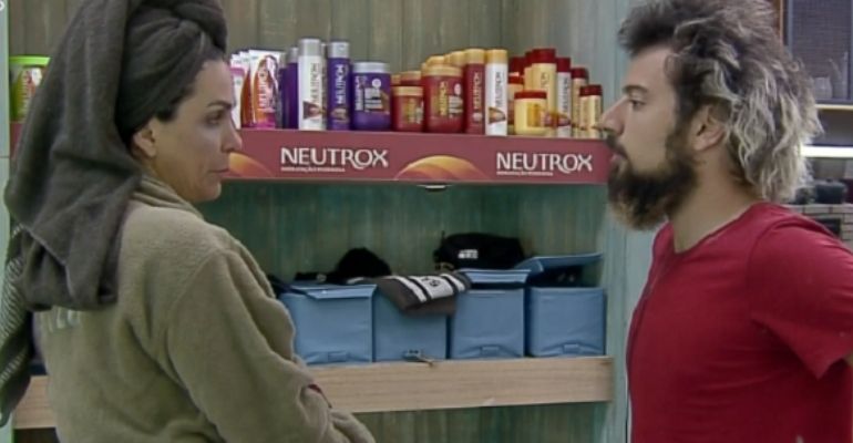 “A Fazenda 12”: Após indicação à Roça, Lucas Cartolouco tenta reparar a amizade com Luiza Ambiel