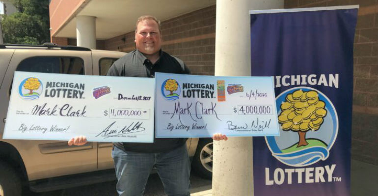Que sorte! Homem ganha 4 milhões de dólares pela segunda vez na loteria