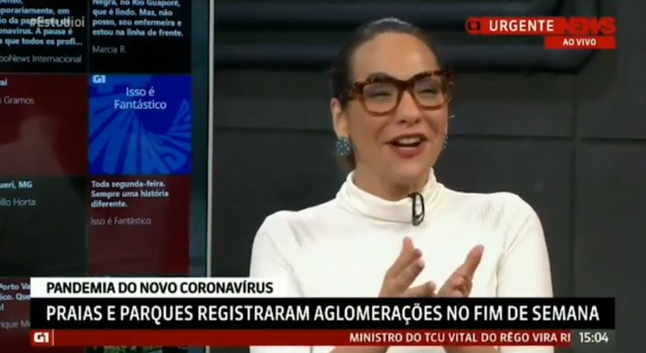 Siri do celular de Maria Beltrão fala durante programa e jornalistas caem na gargalhada