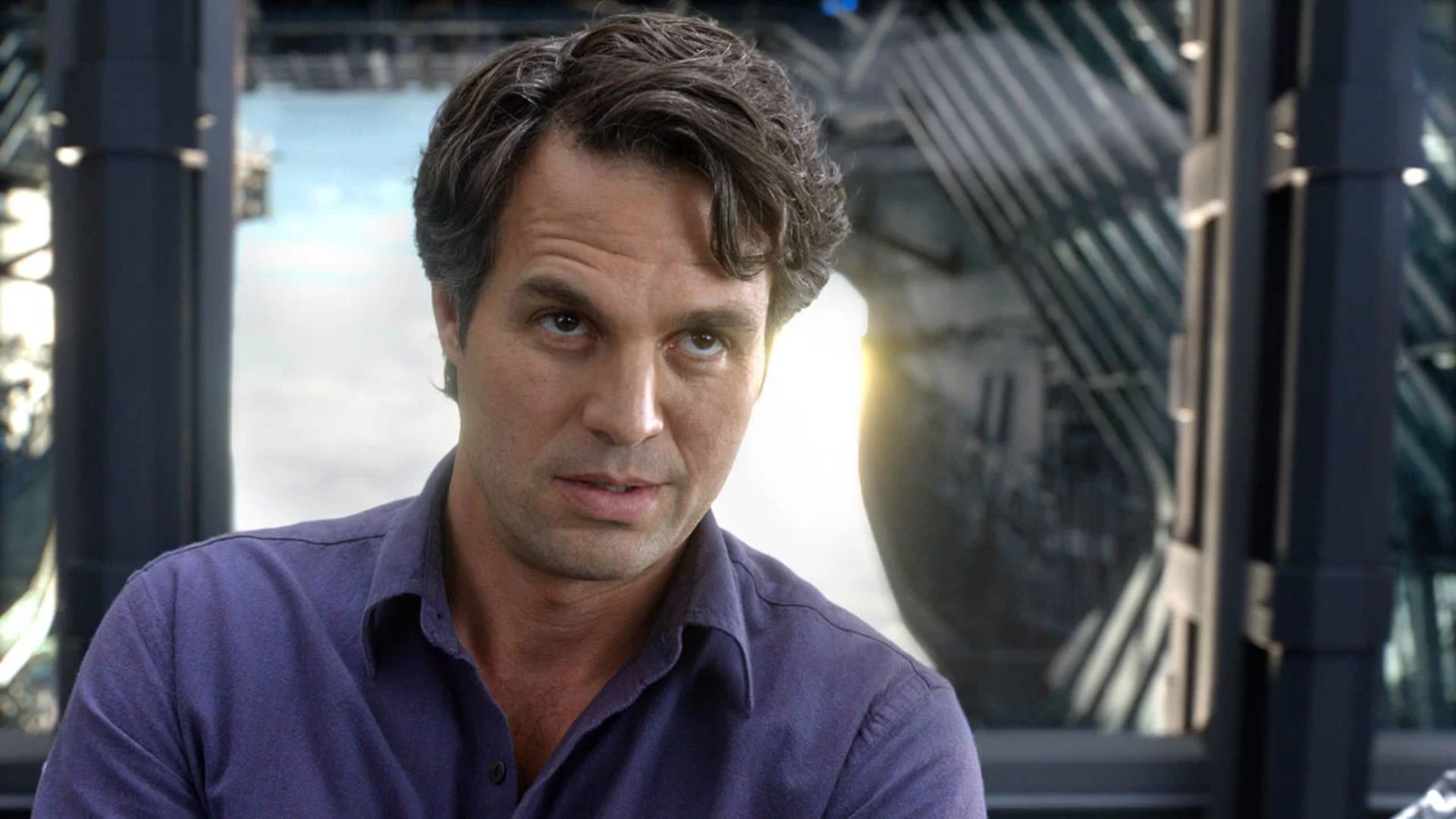 Mark Ruffalo defende Marvel sobre críticas de produção em massa