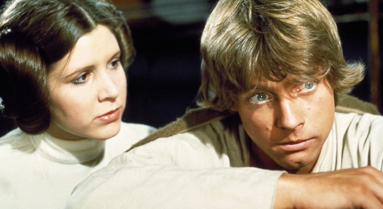 Mark Hamill homenageia Carrie Fisher em dia de estreia de Star Wars: A Ascensão Skywalker nos EUA