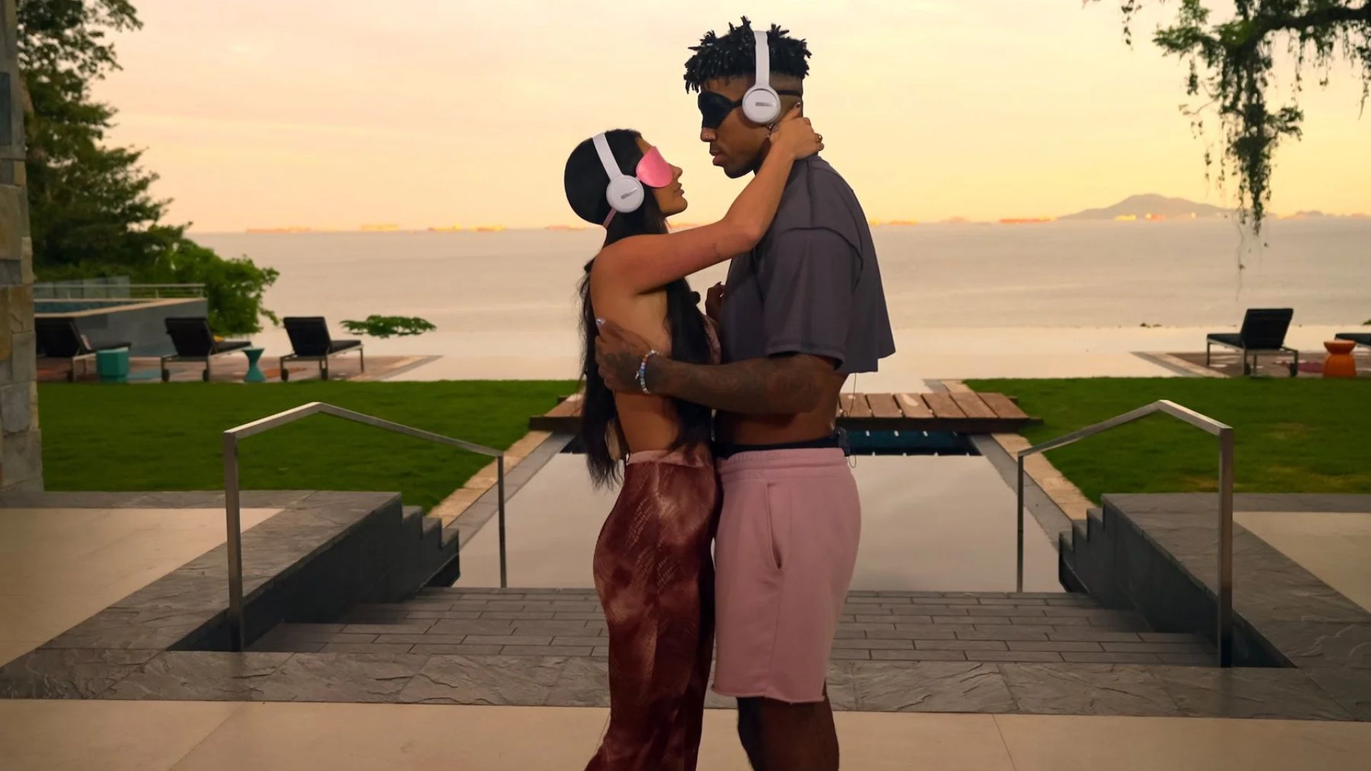 Quais casais continuaram juntos após "Match Perfeito", reality de namoro da Netflix?