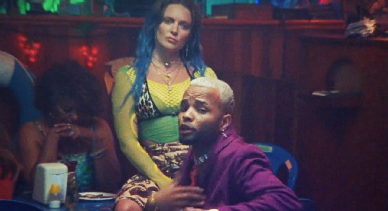 Tove Lo e MC Zaac acendem o fogo da paixão no clipe de Are U Gonna Tell her?