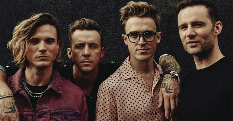 McFly reforça questões sobre saúde mental no “Young Dumb Thrills” e traz referências fortes de álbuns anteriores