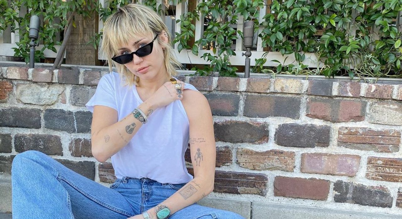 Miley Cyrus conta que novo álbum está quase pronto para ser lançado