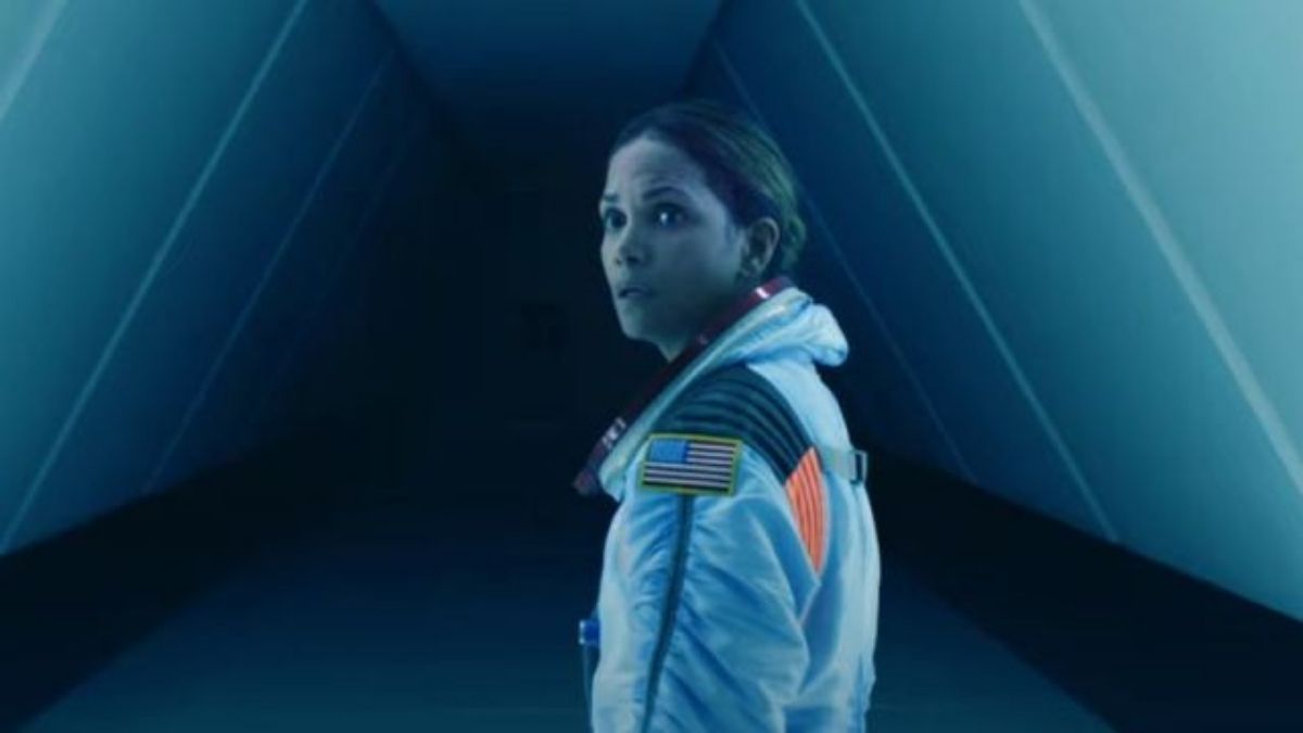 Lua sai de sua órbita e ameaça o planeta Terra no teaser de “Moonfall”
