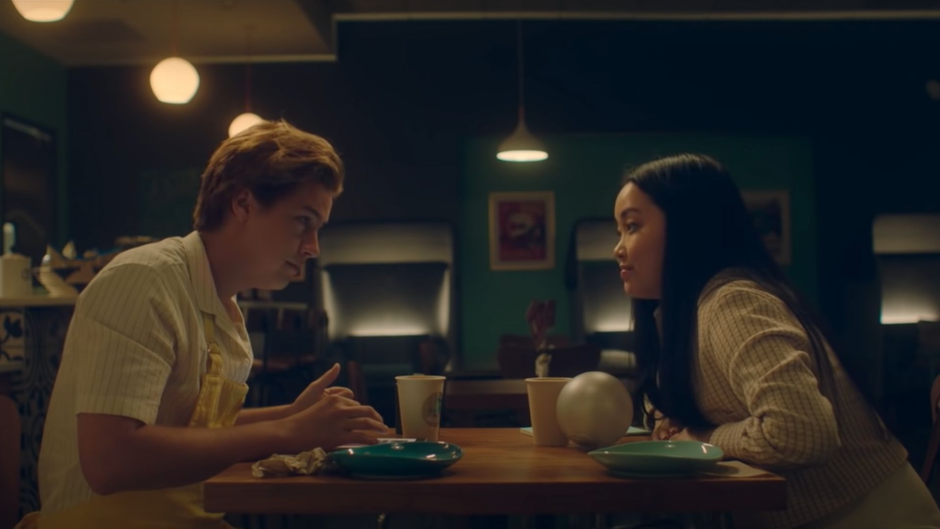 “Moonshot”, nova comédia romântica da HBO Max, ganha pôster oficial