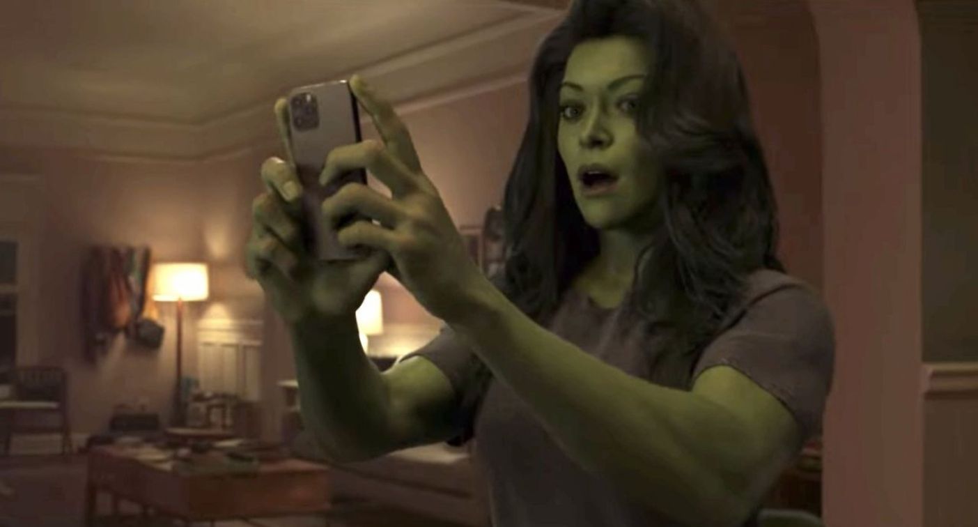 “Mulher-Hulk”: Diretora da série rebate críticas sobre efeitos especiais ruins