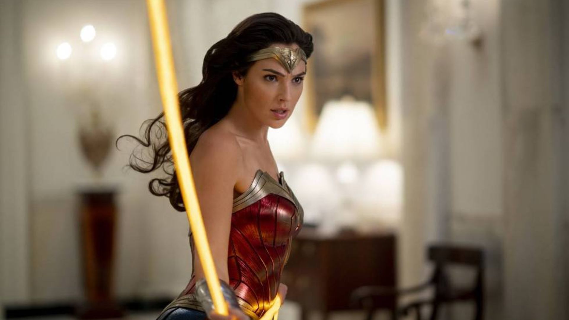 “Mulher-Maravilha”: James Gunn comenta rumores sobre saída de Gal Gadot da DC