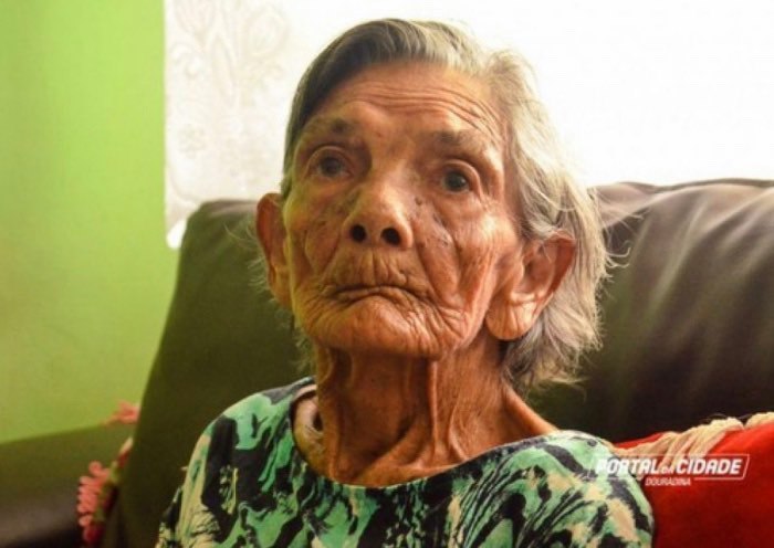 Morre mulher mais velha do mundo aos 120 anos, em Douradina, no Paraná