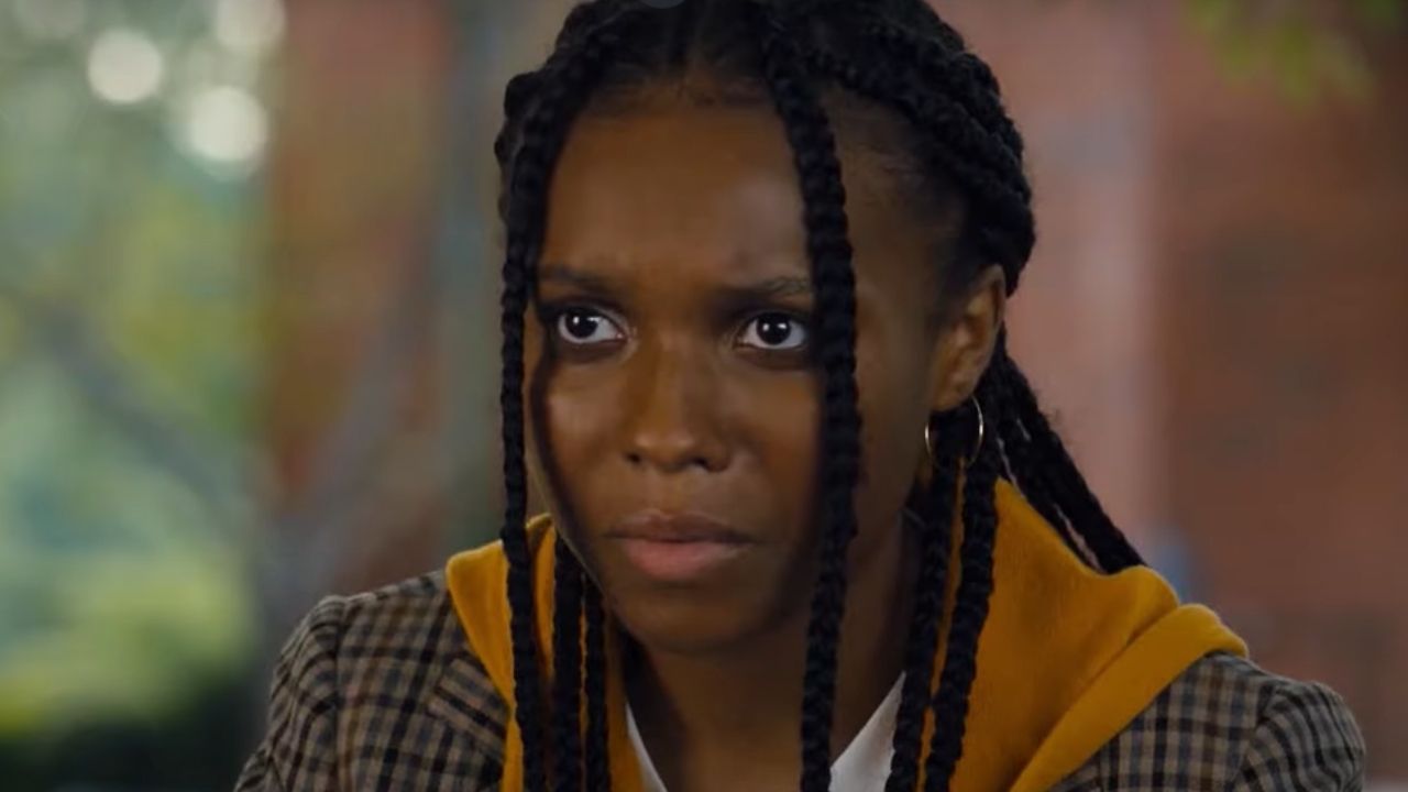 “Naomi”: Heroína tenta descobrir origem de seus poderes em novo teaser