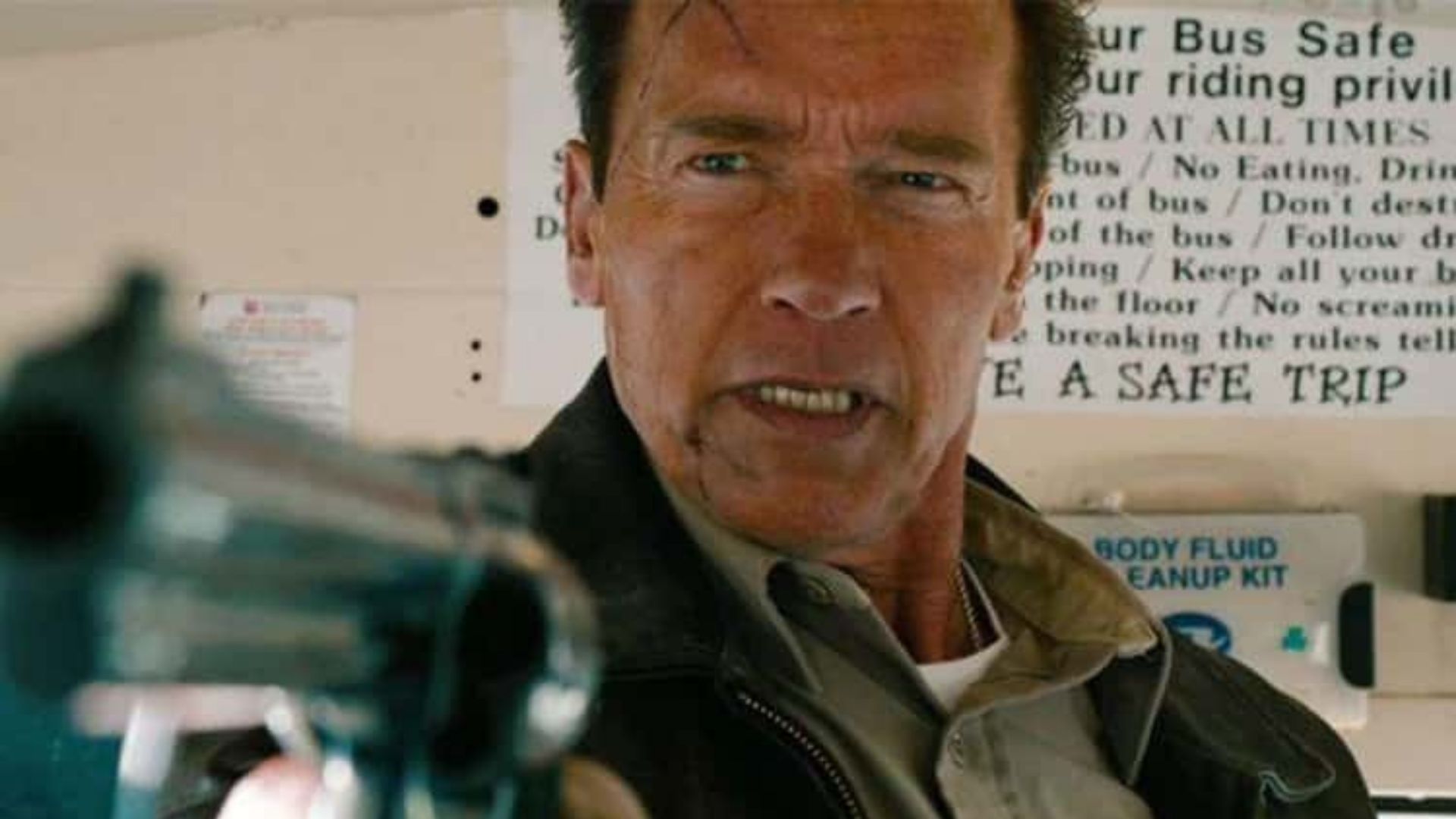 Netflix escala diretor de “Demolidor” para série estrelada por Arnold Schwarzenegger