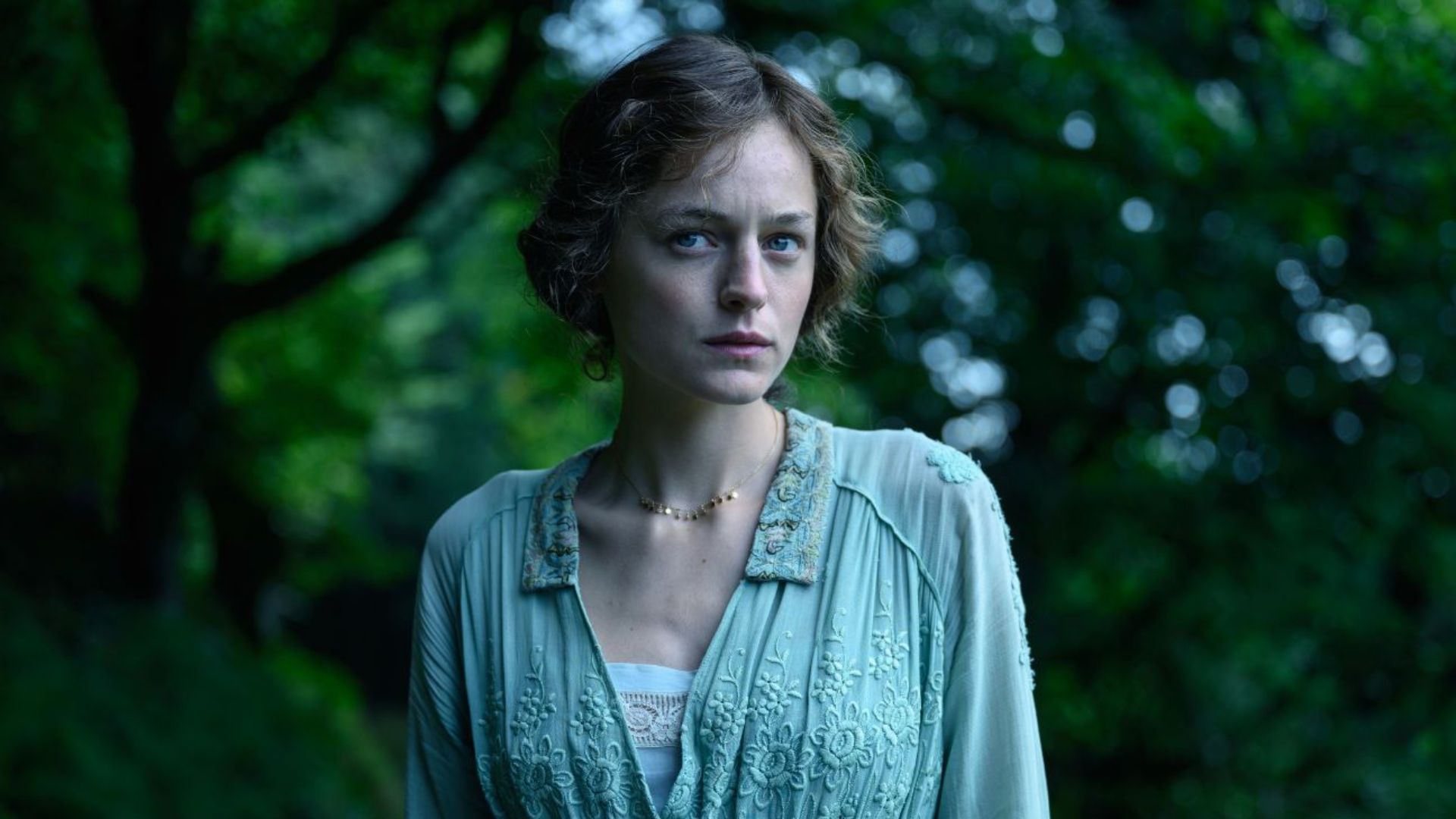 “Nosferatu”: Emma Corrin entra para elenco de filme de Robert Eggers