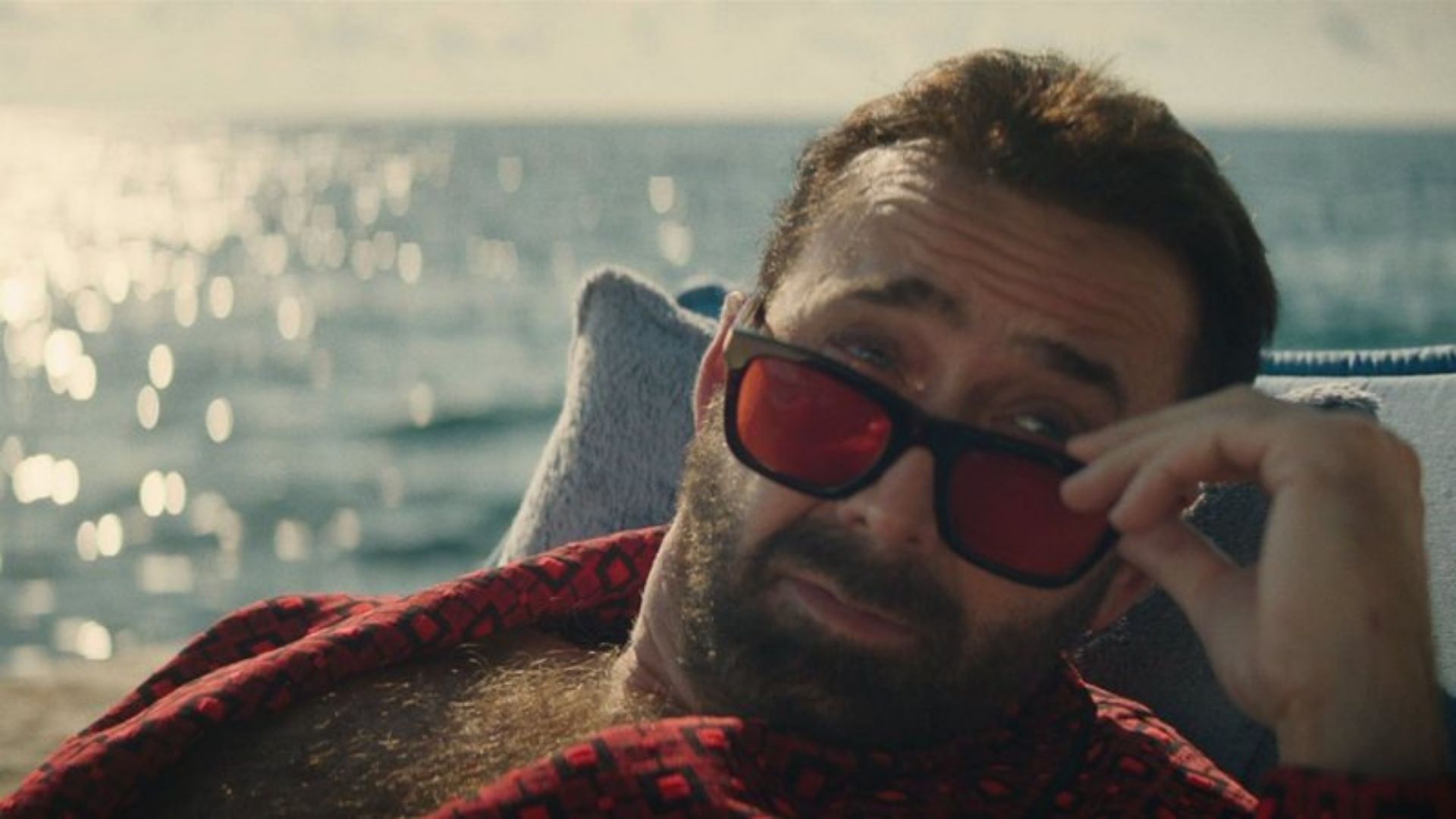 “O Peso do Talento”, filme em que Nicolas Cage interpreta a si mesmo, é adiado no Brasil