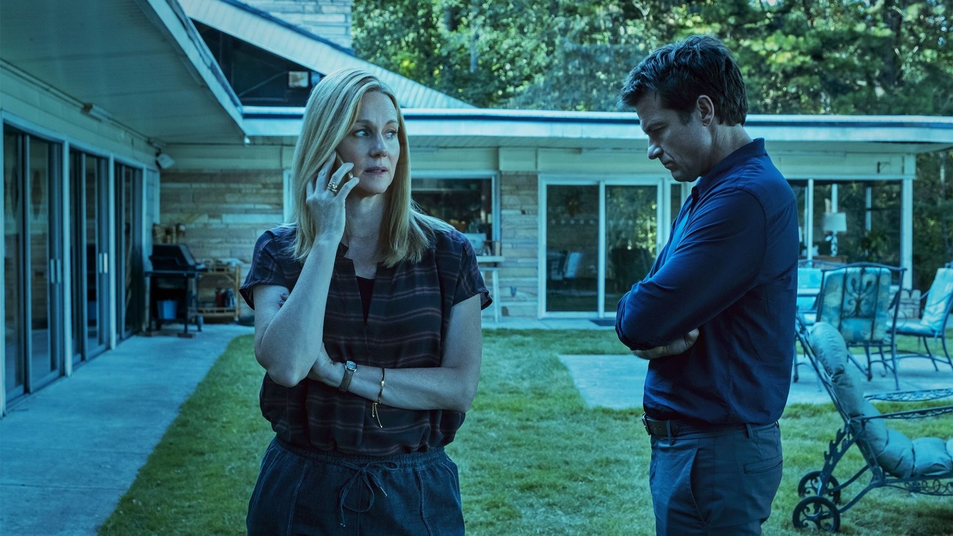 “Ozark”: Elenco dá adeus à casa da família Byrde em vídeo dos bastidores; assista