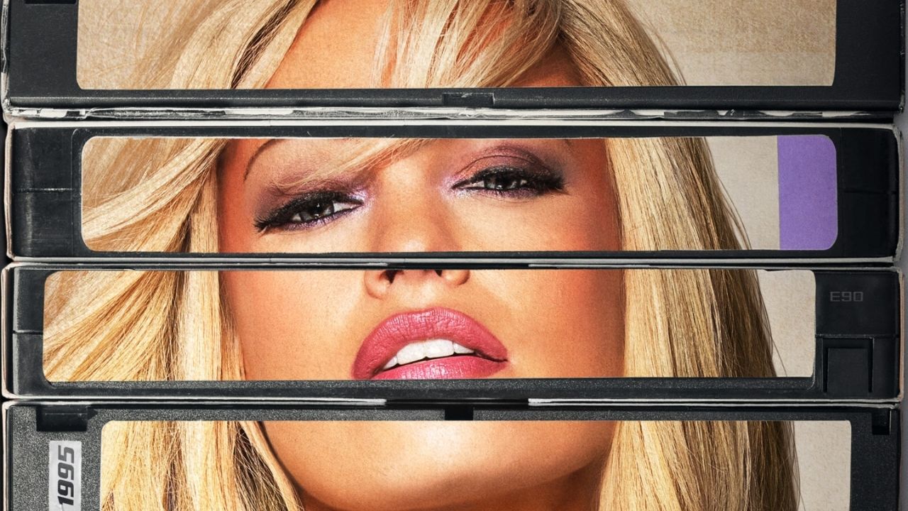 “Pam & Tommy”: Lily James fala sobre “culpa” com exposição de Pamela Anderson