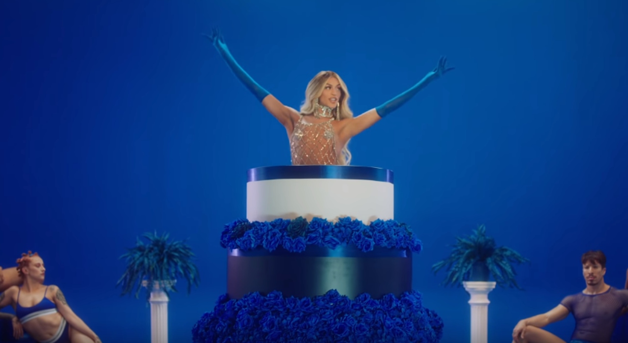 Fãs de Pabllo Vittar criam petição contra restrição de idade no clipe de Parabéns
