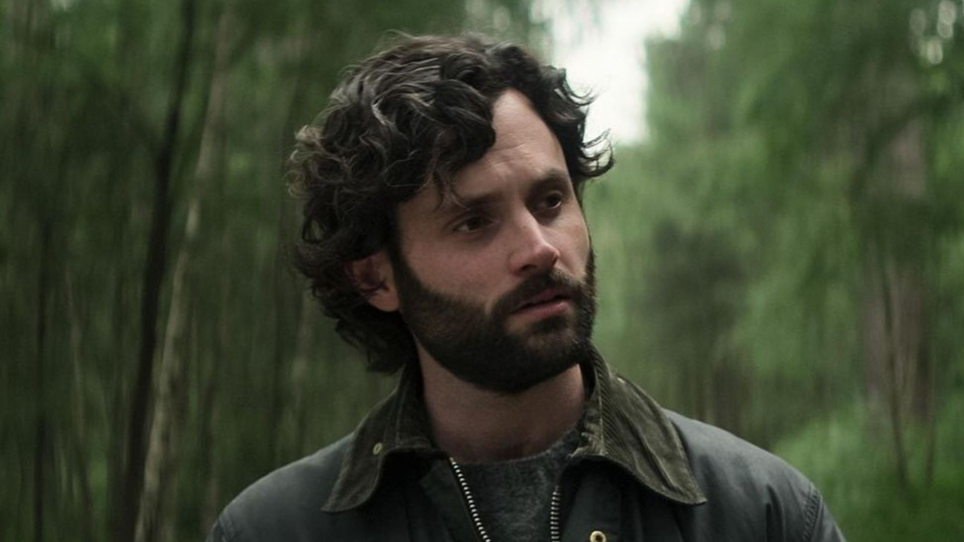 Penn Badgley explica reviravolta no final da 4ª temporada de “You”