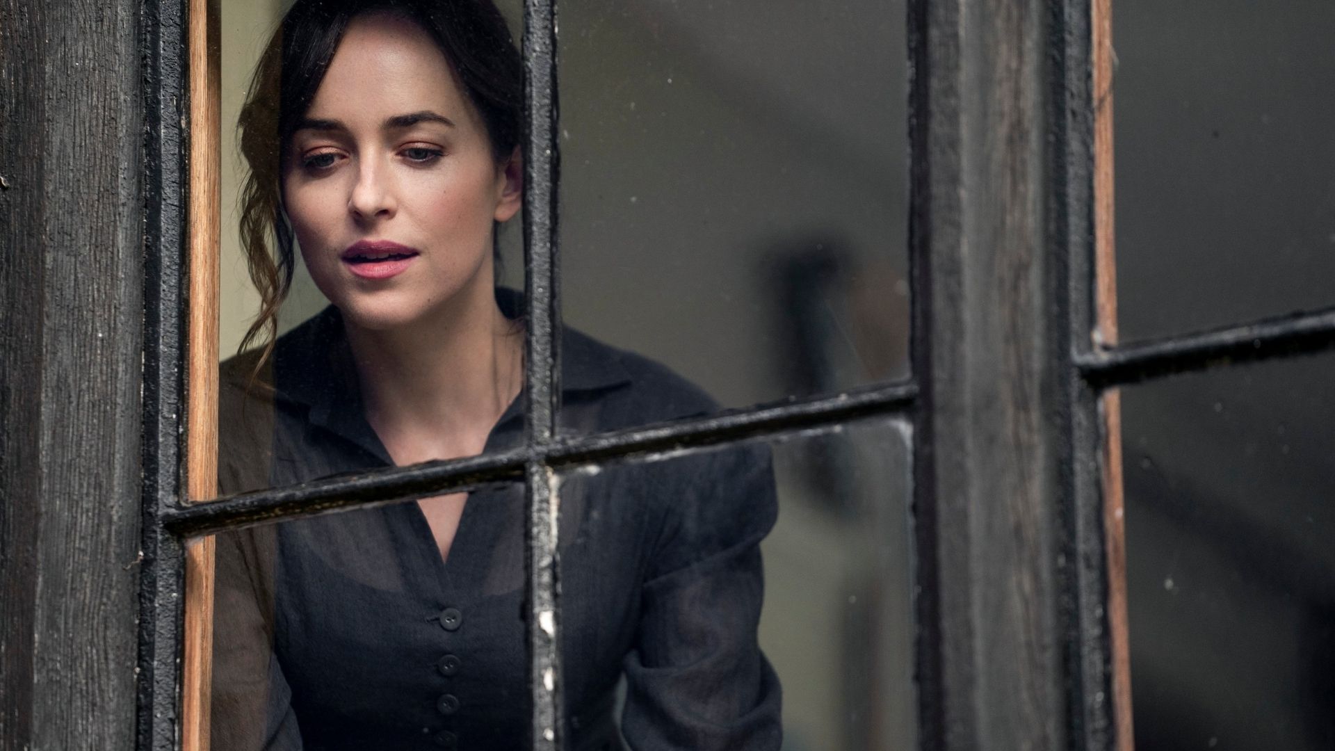 “Persuasão”: Nova adaptação do romance de Jane Austen ganha imagens oficiais