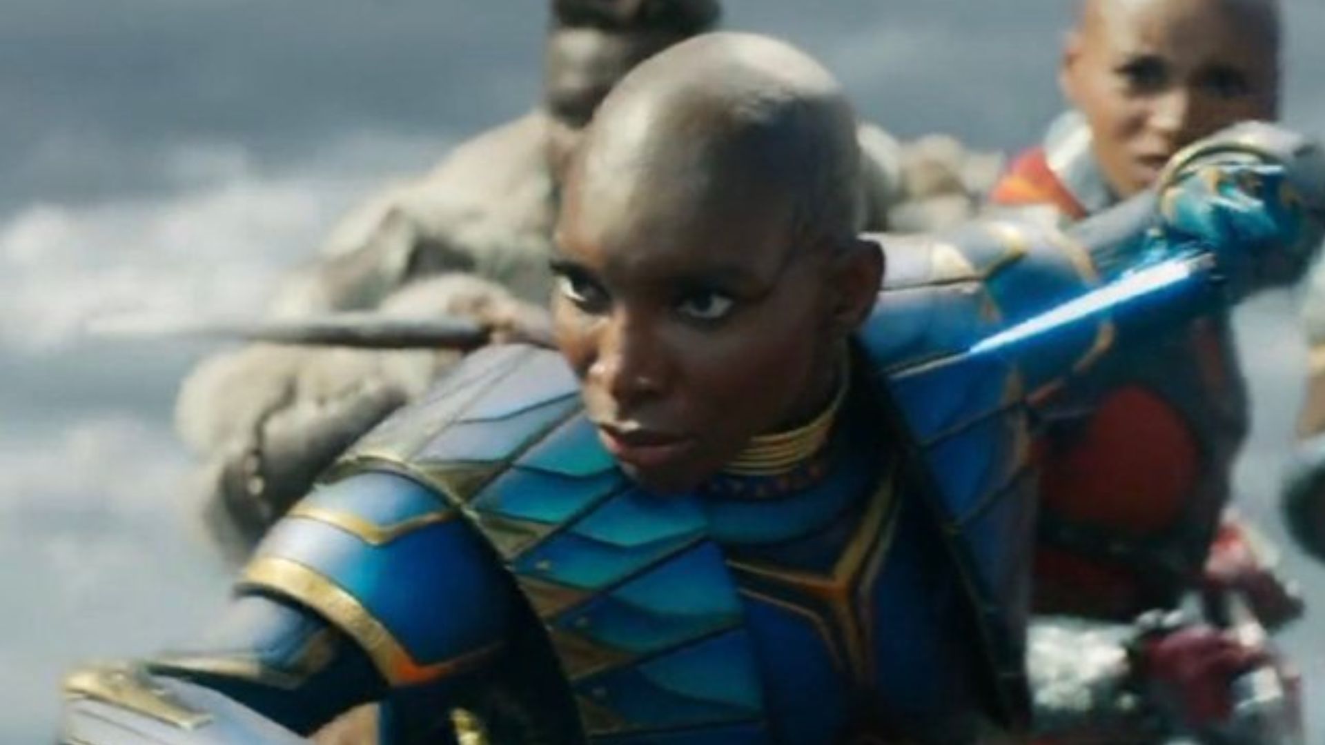 Quem Michaela Coel interpreta em “Pantera Negra: Wakanda Para Sempre”?