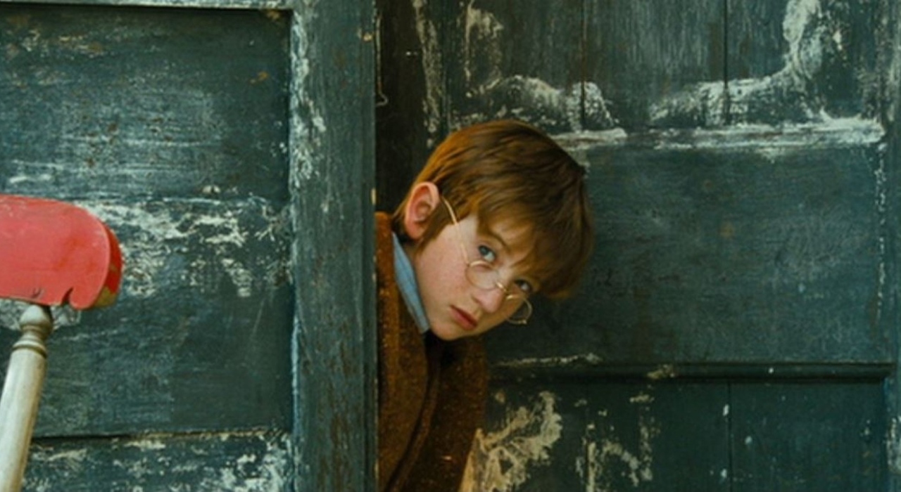 Raphael Coleman, ator de Nanny McPhee, morre aos 25 anos